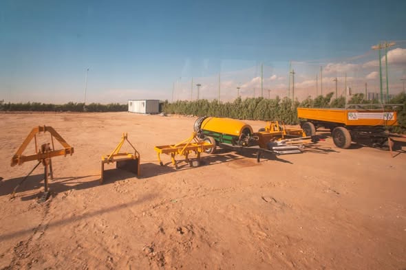 الريف المصرى الجديد” توفر معدات ميكنة زراعية لخدمة مزارعي منطقة الطور.. استعدادًا لإنشاء محطة ميكنة متكاملة