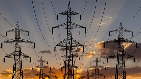 اليوم.. فصل الكهرباء عن قرية الكوم الطويل وتوابعها بكفر الشيخ