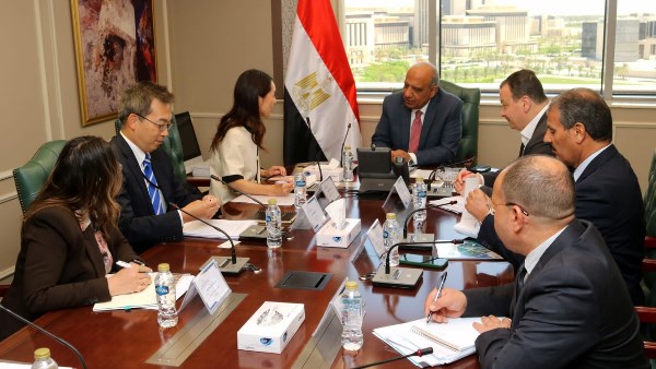 وزير الكهرباء يبحث مع الوكالة اليابانية للتعاون الدولى “JICA” سبل دعم وتعزيز التعاون والشراكة في مجالات الطاقة المتجددة